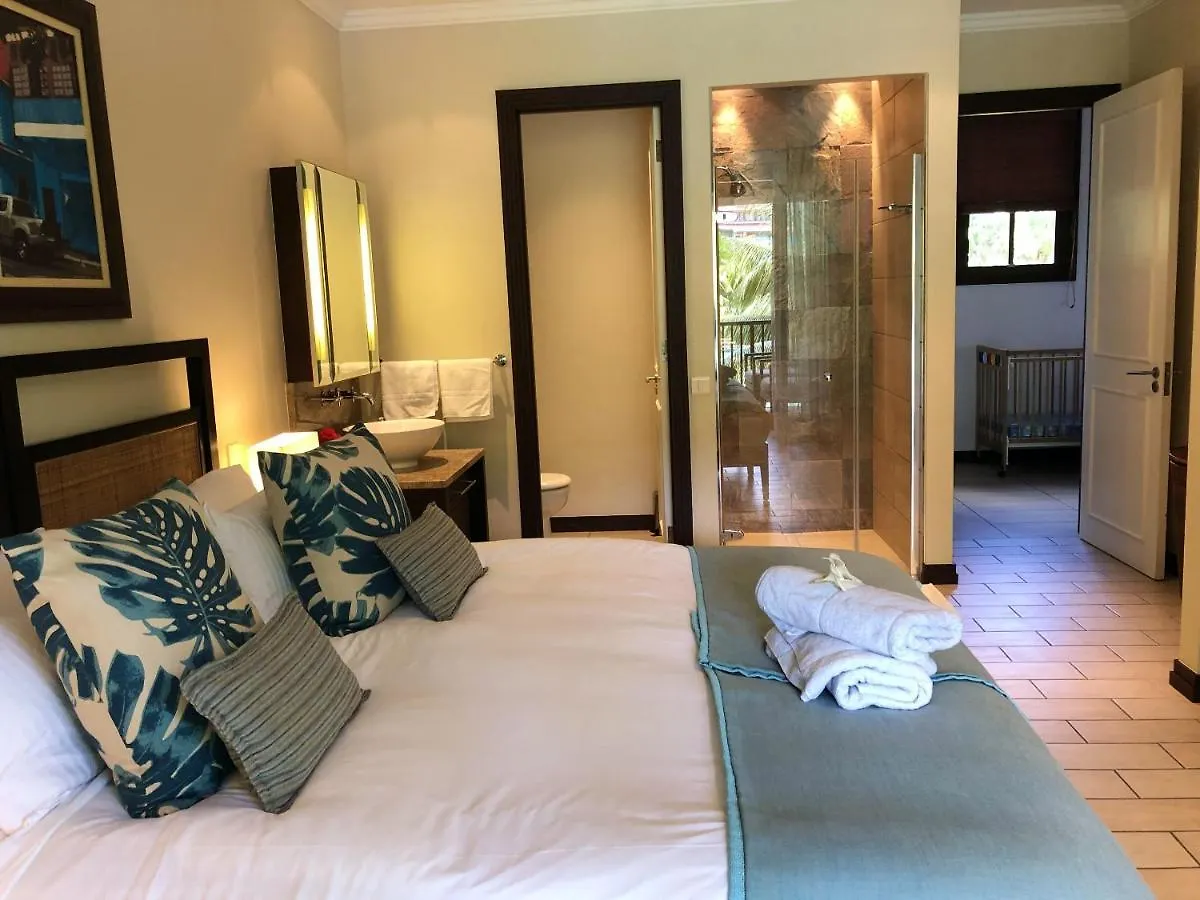 Tatil Evi Elegant House With Sea View In Mahe + Private Pool. Villa Eden Island Seyşel Adaları